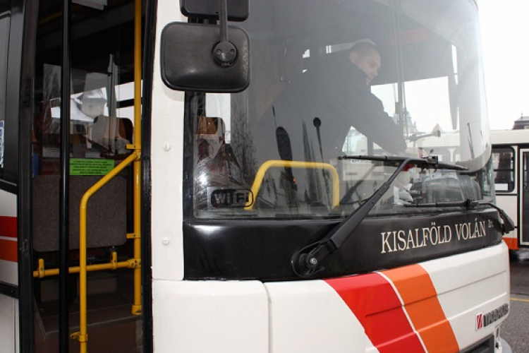 Autóbuszvezetők jelentkezését várja a Kisalföld VOLÁN