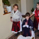 Bölcsőkézés és betlehemezés Szanyban