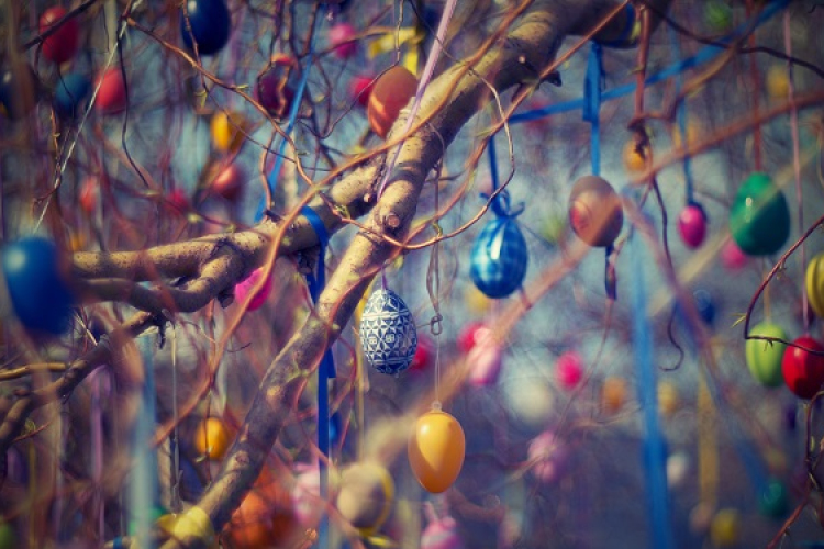 Húsvéti tojásfa díszítés Bágyogszováton