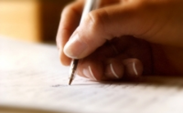 Így változik az életünk júliustól - nyugdíjügyek, btk, e-útdíj