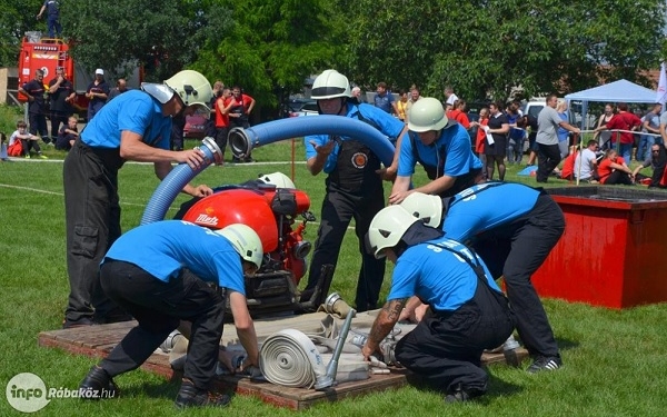 A megyében 69 önkéntes tűzoltó egyesület 61 millió forint pályázati támogatást nyert