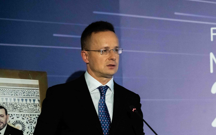 Szijjártó: nem fogadunk el a magyar érdekeket veszélyeztető uniós szankciókat