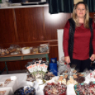 Adventi vásár Szanyban, a Szent Anna Katolikus Általános Iskola és Óvodában: