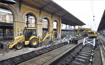 Hétfőn újraindul a vonatközlekedés a Keleti pályaudvaron