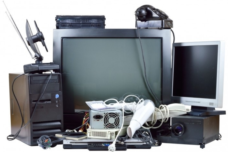Elektronikai és fémhulladék gyűjtés Bágyogszováton