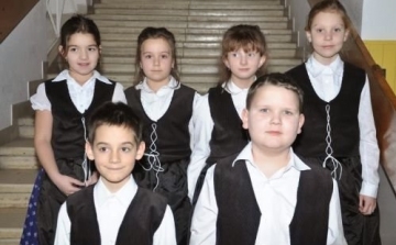 Német vers- és prózamondó versenyen szerepeltek a győrsövényházi gyerekek