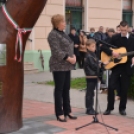 Nemzetünk gyásznapja emlékműsor Szanyban