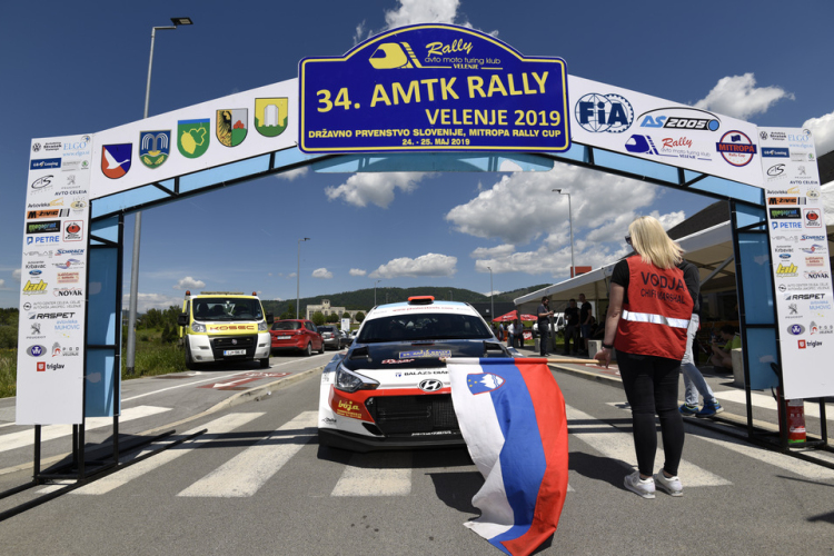 Rally: Örülnék, ha esne!