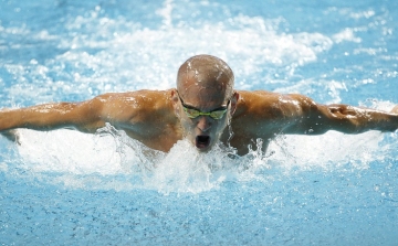 Cseh László aranyérmes 200 méter pillangón