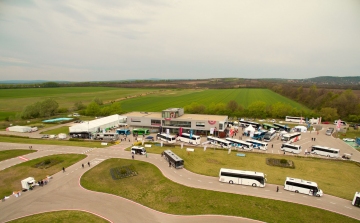 Ismét megrendezik Közép-Európa legnagyobb busz-kiállítását Zsámbékon