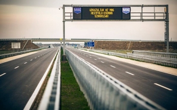 Autós pihenőket építenek az M86-os gyorsforgalmi út mellett Sopronnémetinél