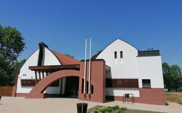 Július közepéig bezárt a kapuvári tanuszoda