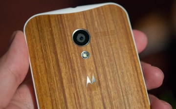 Egyedi telefon mindenkinek: bemutatkozott a Motorola X 
