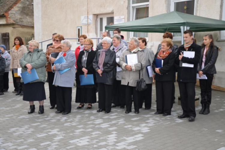 Ősök tere átadása Rábaszentandráson