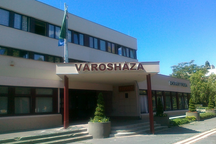 Hétfőn tartja júniusi ülését a csornai önkormányzat