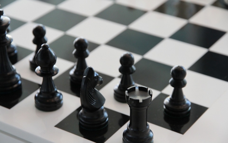 Ingyenes online sakksuli indul iskoláknak és kluboknak