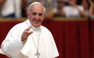 Ferenc pápa: a világ háborúban áll, de ez nem vallások közötti háború