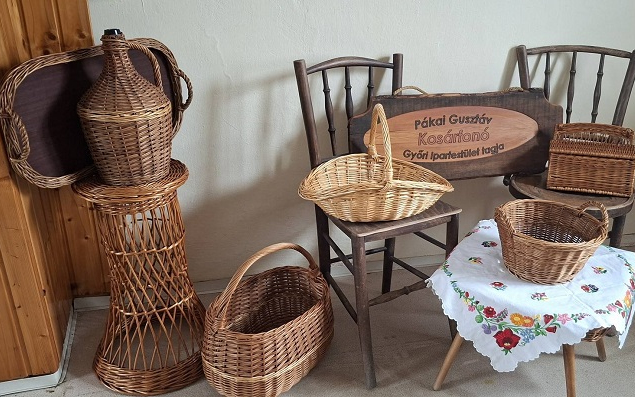 Ajándék Barbacs községnek