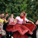A Magyar Nemzeti Táncegyüttes Szanyban.