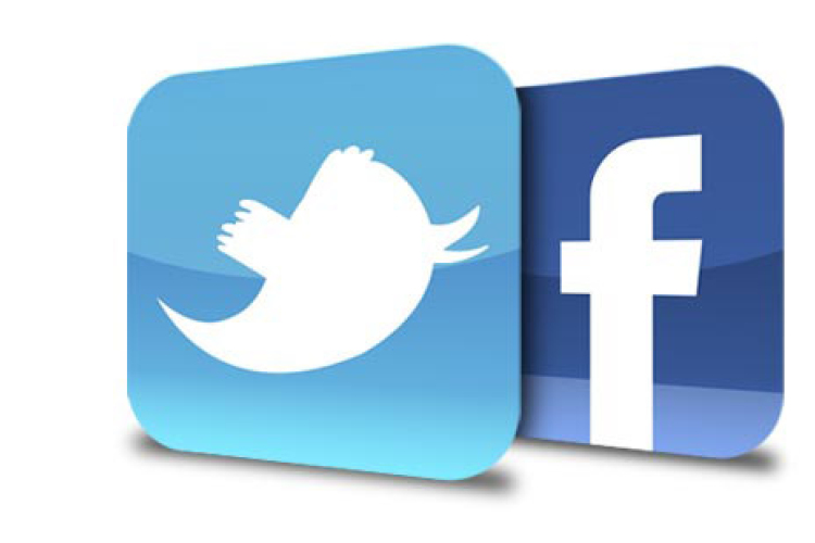 Ismét újít a Facebook, lépett a Twitter is