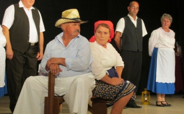 Rábaközi nyugdíjasklubok kulturális fesztiválját rendezték Csornán