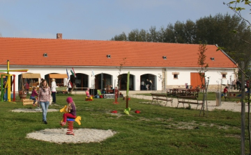 Visszaköltözött Lászlómajorba az ajándékbolt