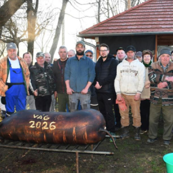 Hagyományőrző disznóvágás Vágon! 