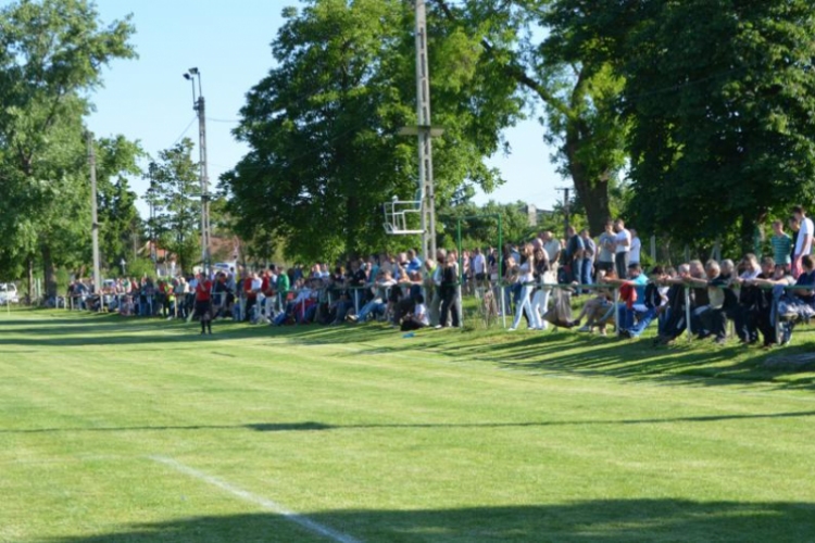 Beled-Lébény 3:2 (3:1) megyei I. o. bajnoki labdarúgó mérkőzés