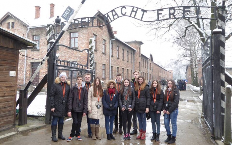 Középiskolás diákok benyomásai Auschwitzról