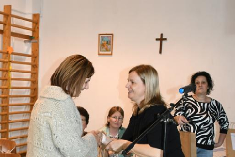 A teremtett világ szépségét ünnepelték Szanyban