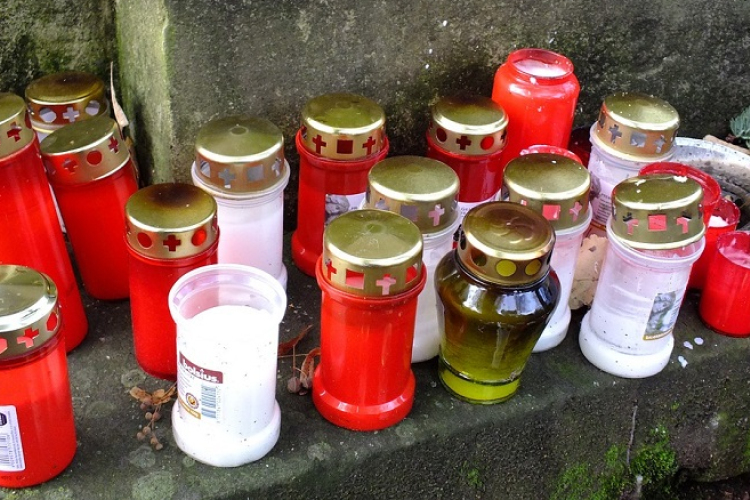 Az emlékezés vámszedői