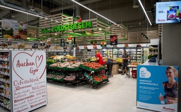 Megnyílt az új Auchan szupermarket Győrben
