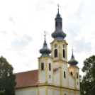 Kisboldogasszony napi zarándoklat – Szent Anna Katolikus Általános Iskola és Óvoda ünnepi rendezvénye Szanyban