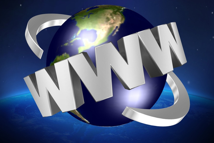 Előadás az internet veszélyeiről