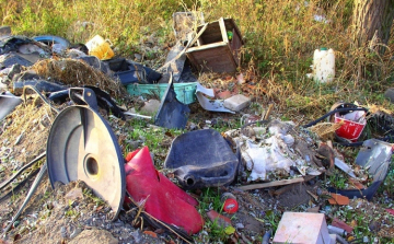 Szemétszedés a Rábaköz falvaiban