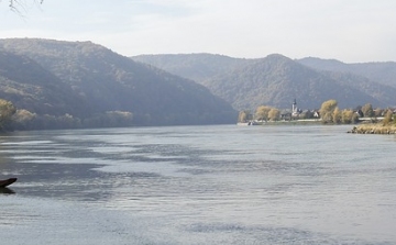 Jelentős vízszintemelkedések a Duna vízgyűjtő területén