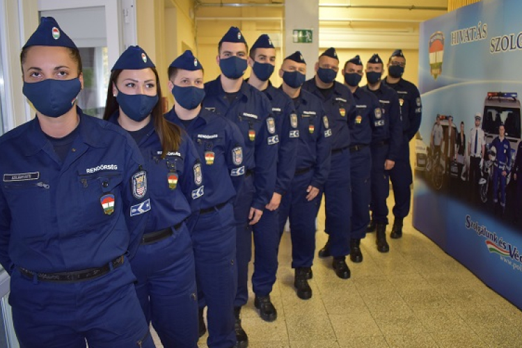 Újra várják a rendőrnek jelentkezőket