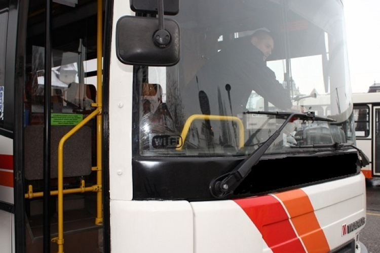 Terelőútvonalon közlekednek a buszok Fertőszentmiklós és Petőháza között