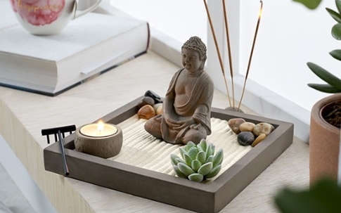 Színváltós lámpa, izompólya henger (SMR henger), lábmasszírozó, szemmasszírozó, Buddha aroma diffúzor