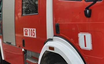 Több mint 100 új tűzoltóautó állt szolgálatba