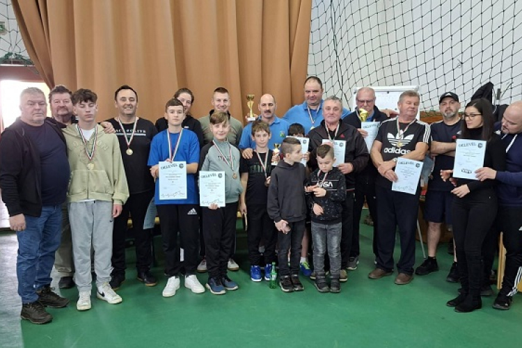 Sportos évbúcsúztató Osliban