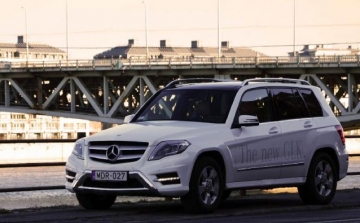 Benzines belépőmotort kap a Mercedes GLK