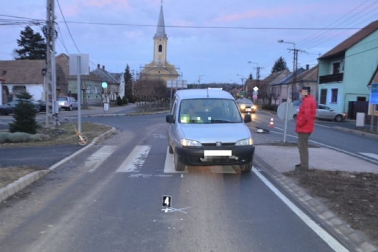 Kijelölt gyalogos átkelőhelyen ütöttek el egy fiatal lányt Vitnyéden