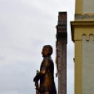 Cigány zenészek emlékoszlopára szobor felhelyezése Szanyban