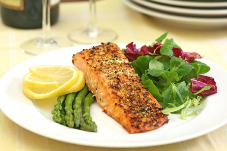 Szénhidrát-szegény étrend a fogyásért és a szíve egészségéért