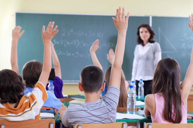 Véget ért a vakáció, ma elindul a 2020/21-es tanév