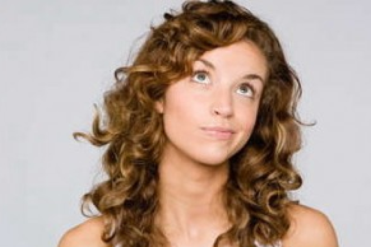 Az asszony a márkák terén is ingatag