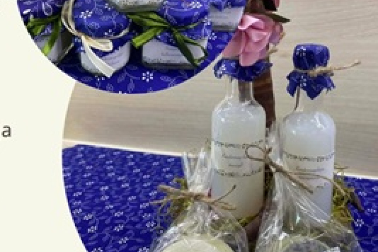 Kiállítás a gyöngyfűzés és natúrkozmetikum szakköreinek munkáiból