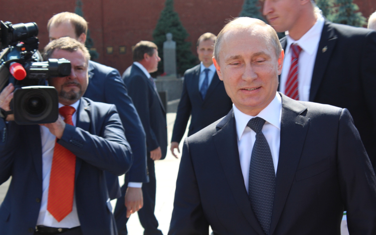 Putyin részvétét fejezte ki a lezuhant Wagner-fegyveresek hozzátartozóinak