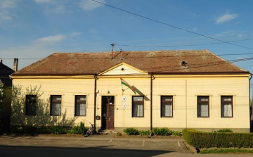Rábapordány Önkormányzata visszaköltött a régi községházára